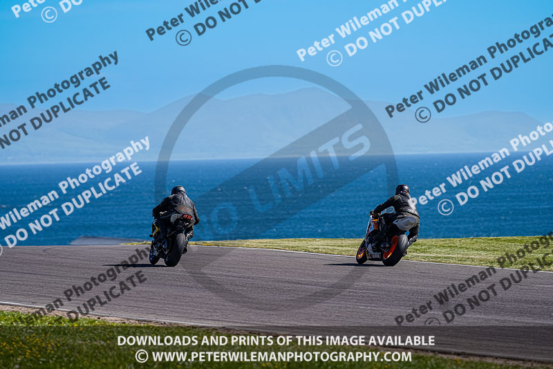 anglesey no limits trackday;anglesey photographs;anglesey trackday photographs;enduro digital images;event digital images;eventdigitalimages;no limits trackdays;peter wileman photography;racing digital images;trac mon;trackday digital images;trackday photos;ty croes